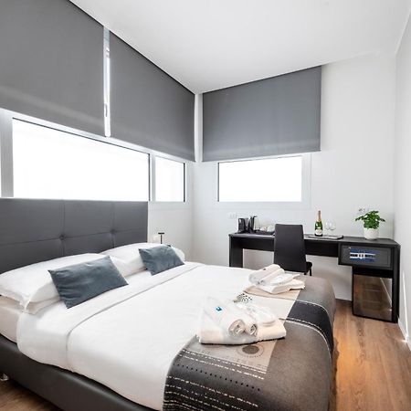 Bnbutler - Inbrera Suites - Giulianova, 1 Milano Ngoại thất bức ảnh