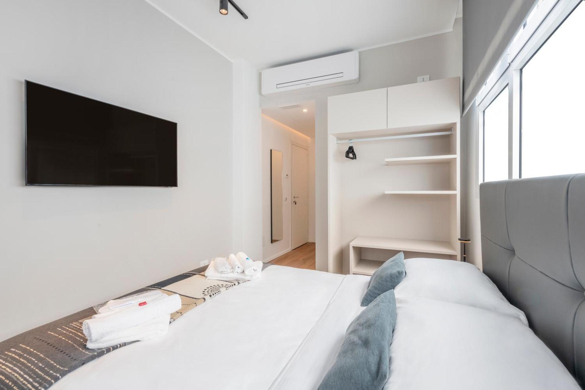 Bnbutler - Inbrera Suites - Giulianova, 1 Milano Ngoại thất bức ảnh