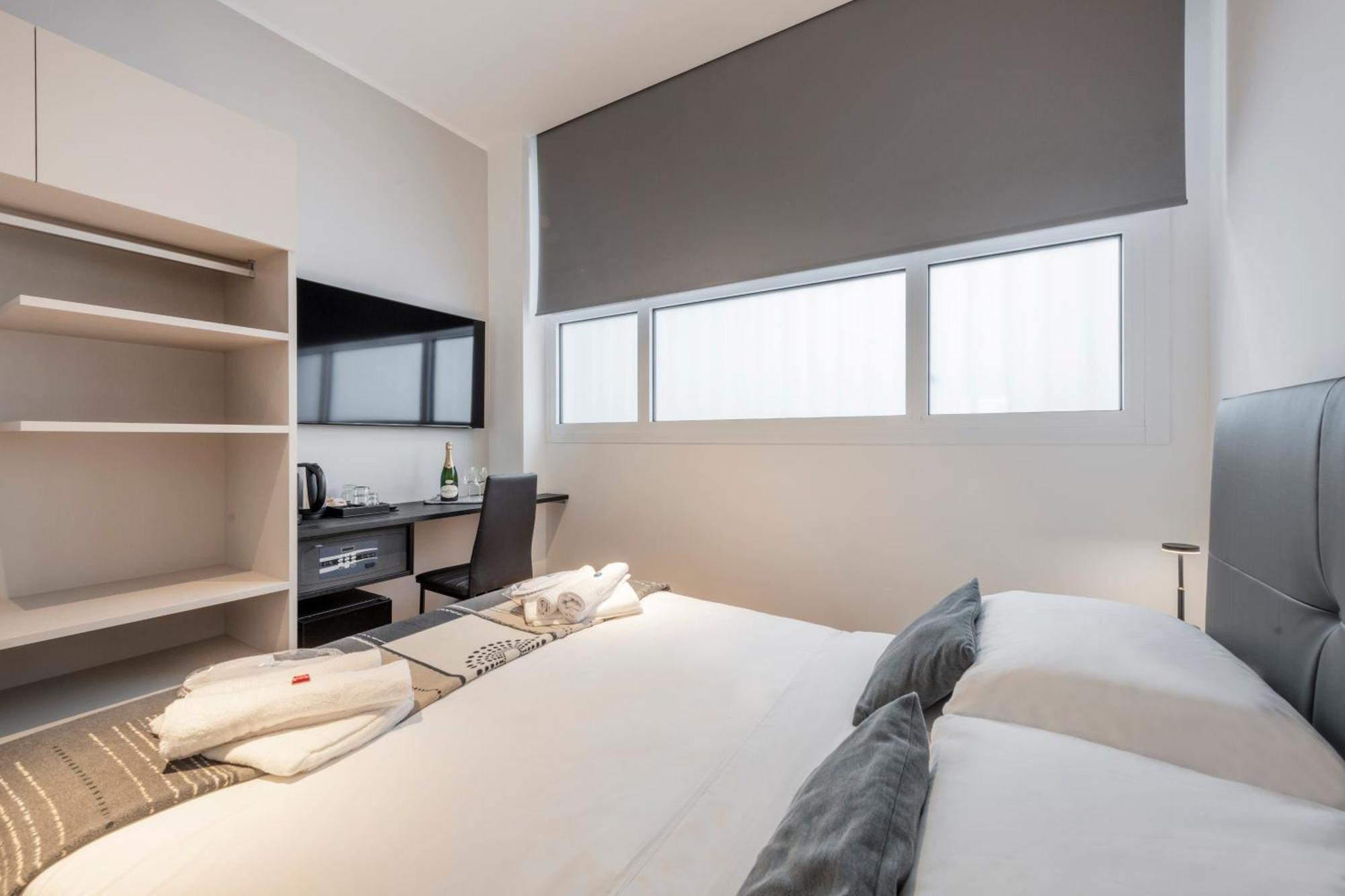 Bnbutler - Inbrera Suites - Giulianova, 1 Milano Ngoại thất bức ảnh