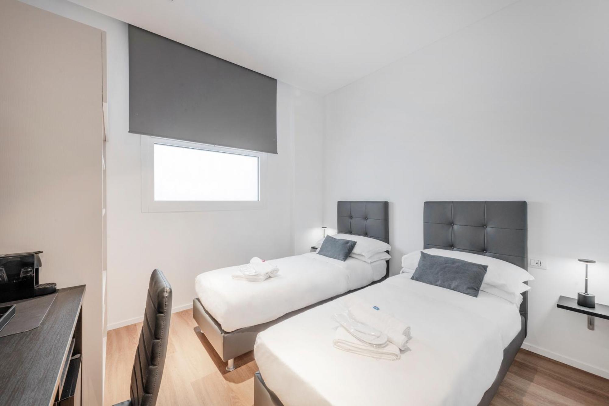Bnbutler - Inbrera Suites - Giulianova, 1 Milano Ngoại thất bức ảnh