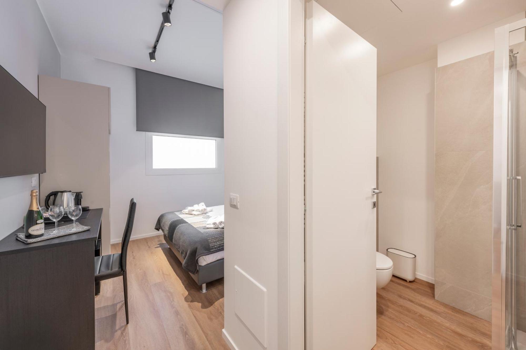 Bnbutler - Inbrera Suites - Giulianova, 1 Milano Ngoại thất bức ảnh