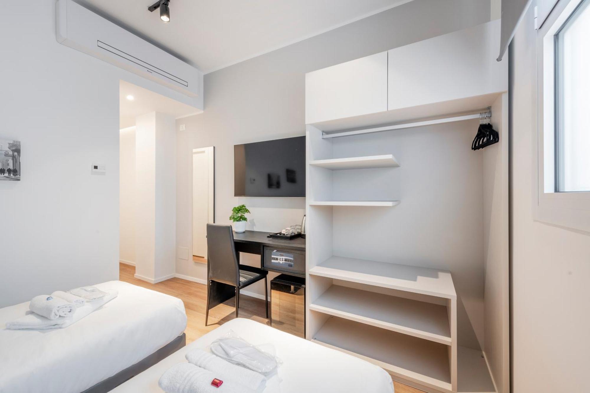 Bnbutler - Inbrera Suites - Giulianova, 1 Milano Ngoại thất bức ảnh